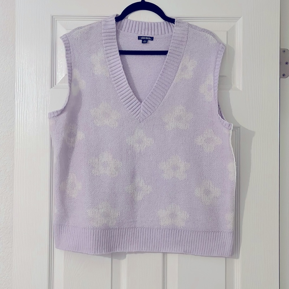 Wild Fable flower cropped vest